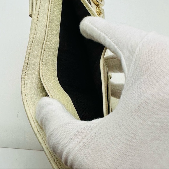 Authentic Gucci monogram wallet - Picture 9 of 10